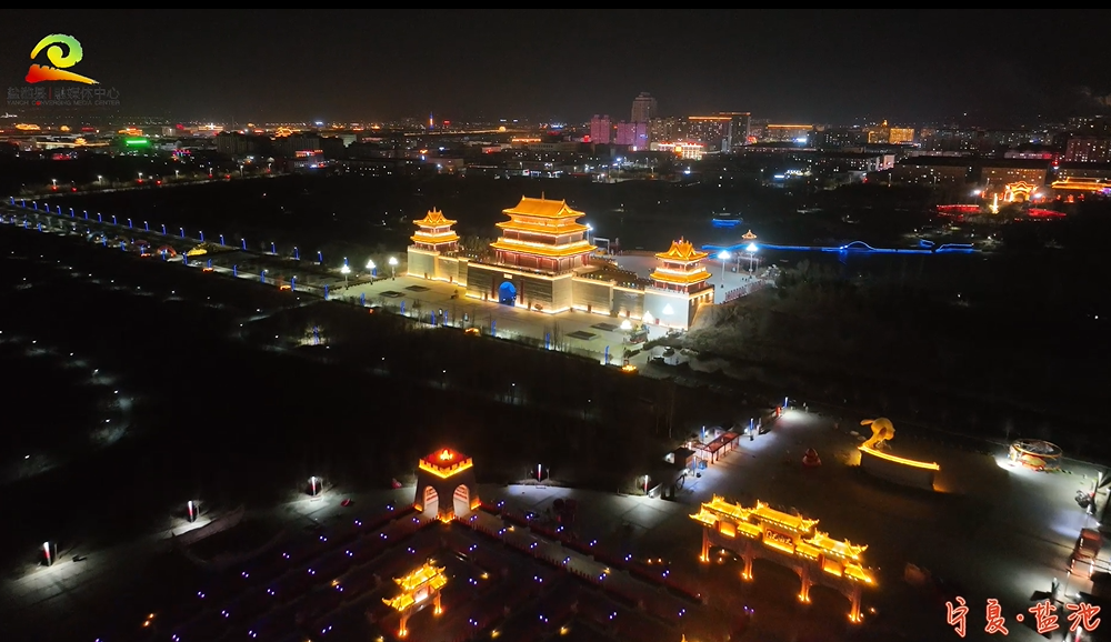 【网络中国节·春节】钟声未响，年味已浓