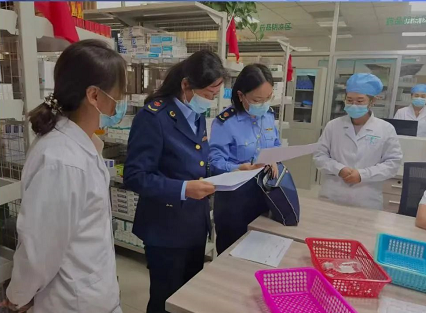 盐池县市场监督管理局花马池镇南区市场监管所多措并举织牢织密辖区内抗疫防线