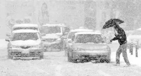 今年下半年来首个暴雪预警拉响！宁夏今天全天有雨！