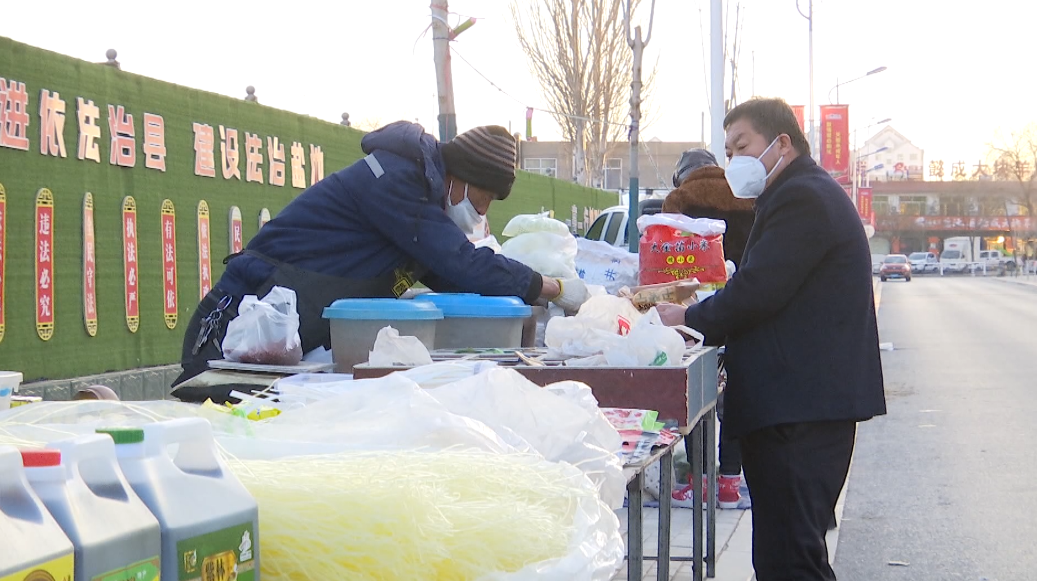 新春走基层｜走，一起去集市感受不一样的烟火气