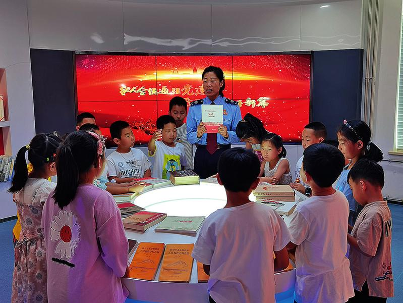 罗仙菊：&ldquo;小桔灯&rdquo;点亮亲子阅读的光芒