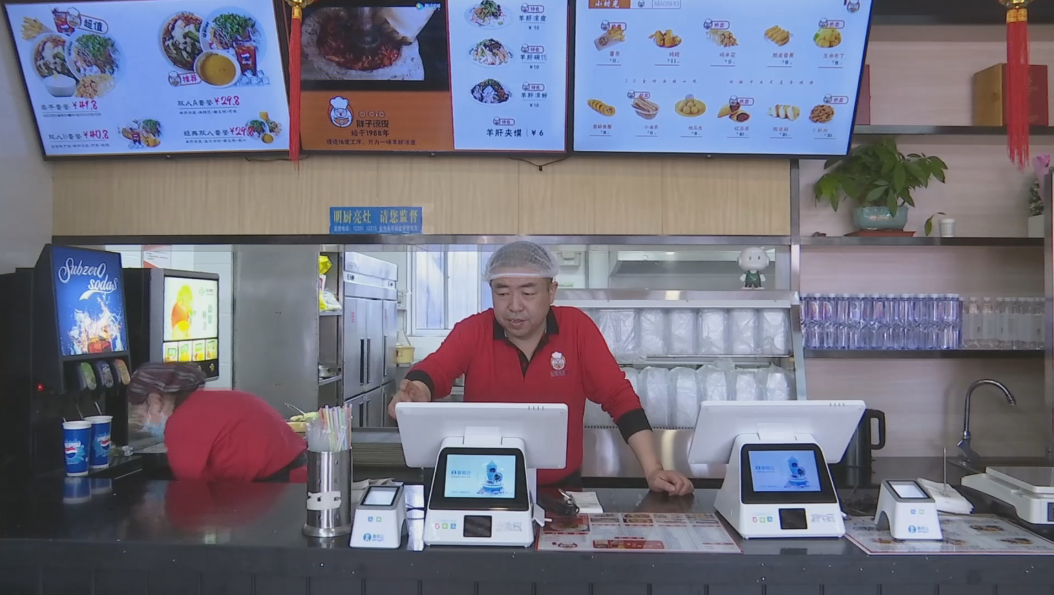 高万平：&ldquo;德耀盐州 最美盐池&rdquo;诚实守信好人