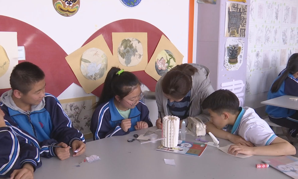 盐池县一中：创建文明校园培育时代新人