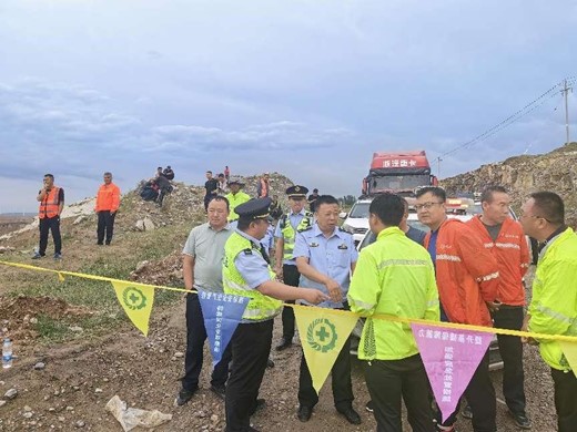 ​突发山洪，吴忠交通执法联动处置险情