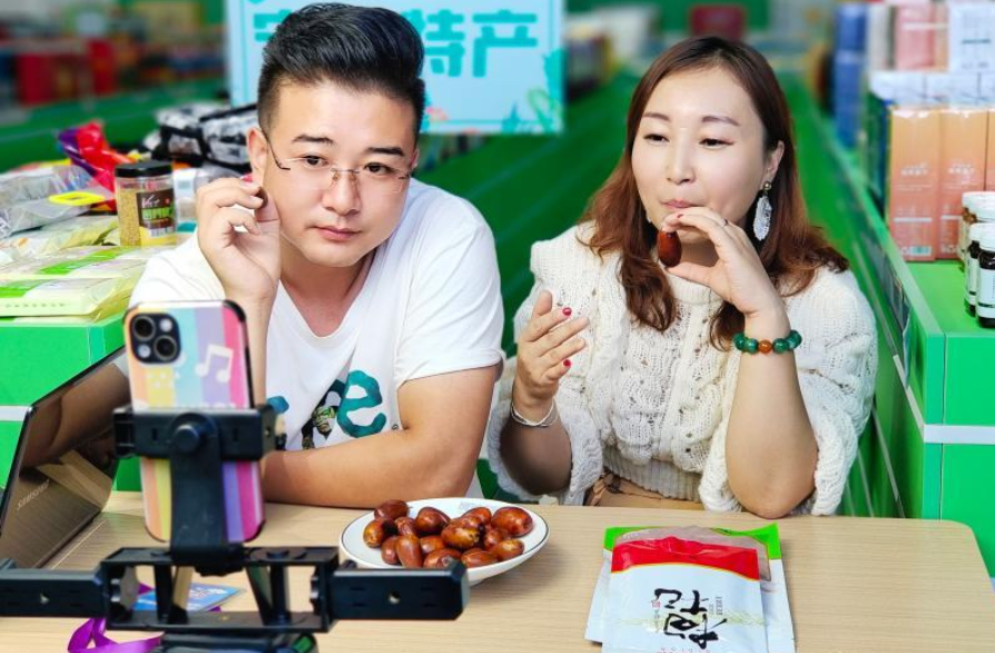 盐池县助力本土人才&ldquo;跑上&rdquo;电商直播&ldquo;快车道&rdquo;