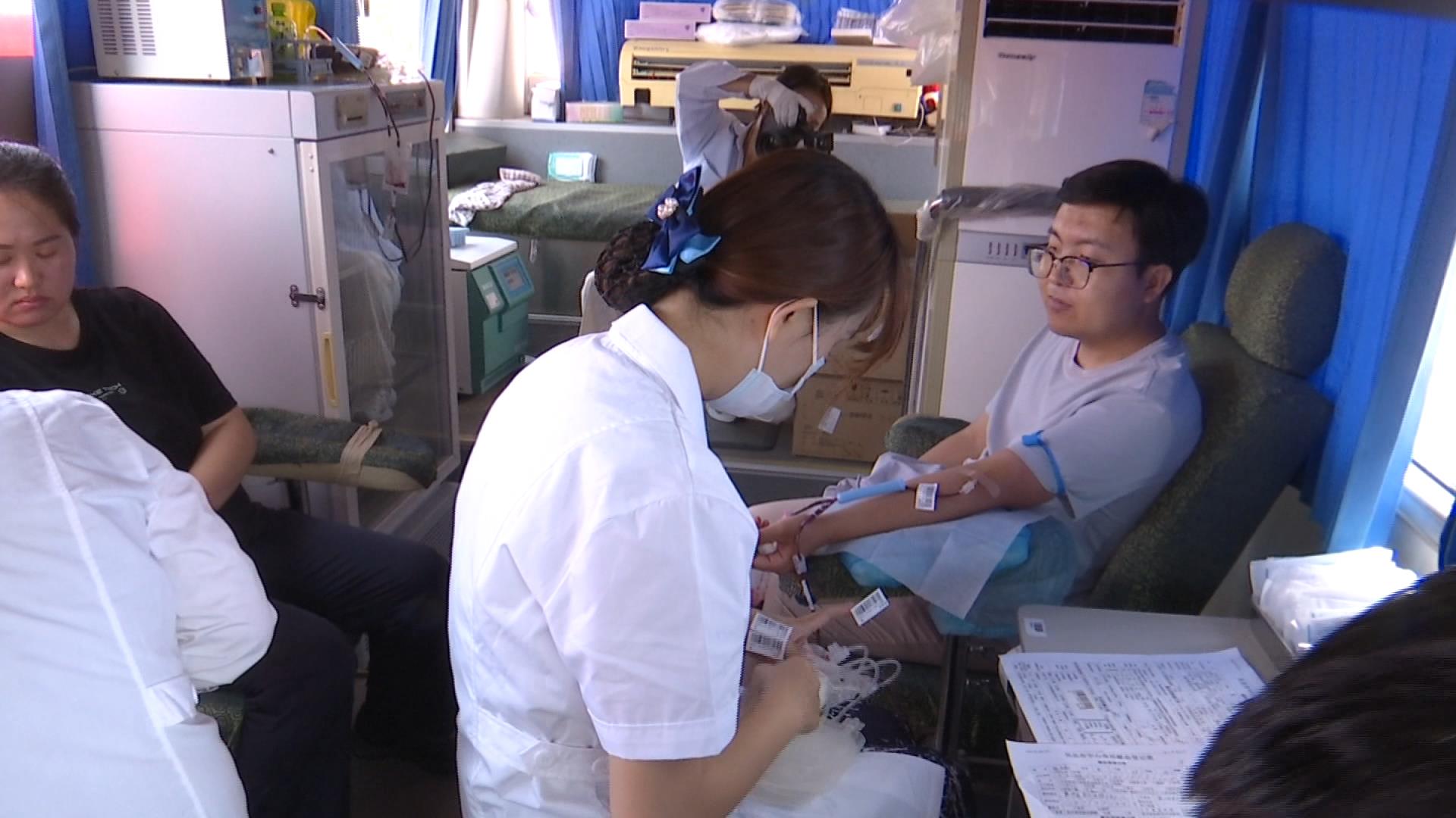 我县开展世界献血日无偿献血活动