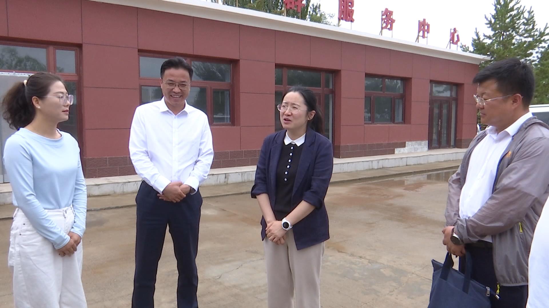 刘娜调研麻黄山乡党的建设和巩固拓展脱贫攻坚成果同乡村振兴有效衔接工作 千方百计强产业稳就业惠民生 有力有效促进群众增收致富