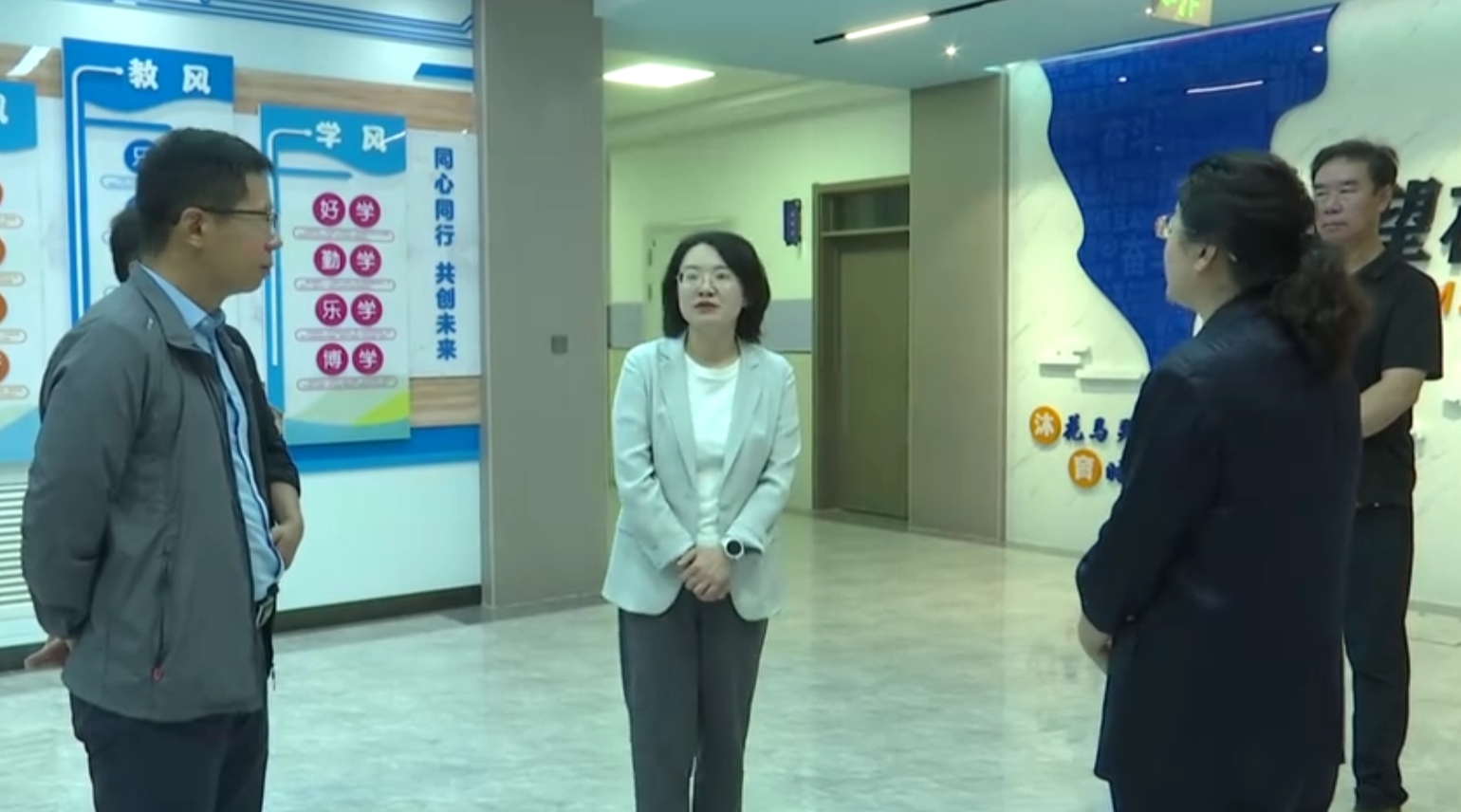 刘娜 王学冕调研学校开学前准备情况 筑牢安全防线 确保平稳有序 努力办好人民满意的教育